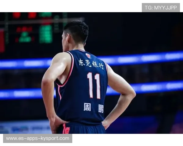 李根突破造杀伤，广东攻防转换流畅